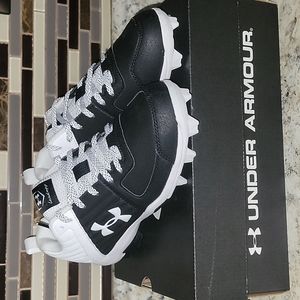 Under Armour Baseball Cleats